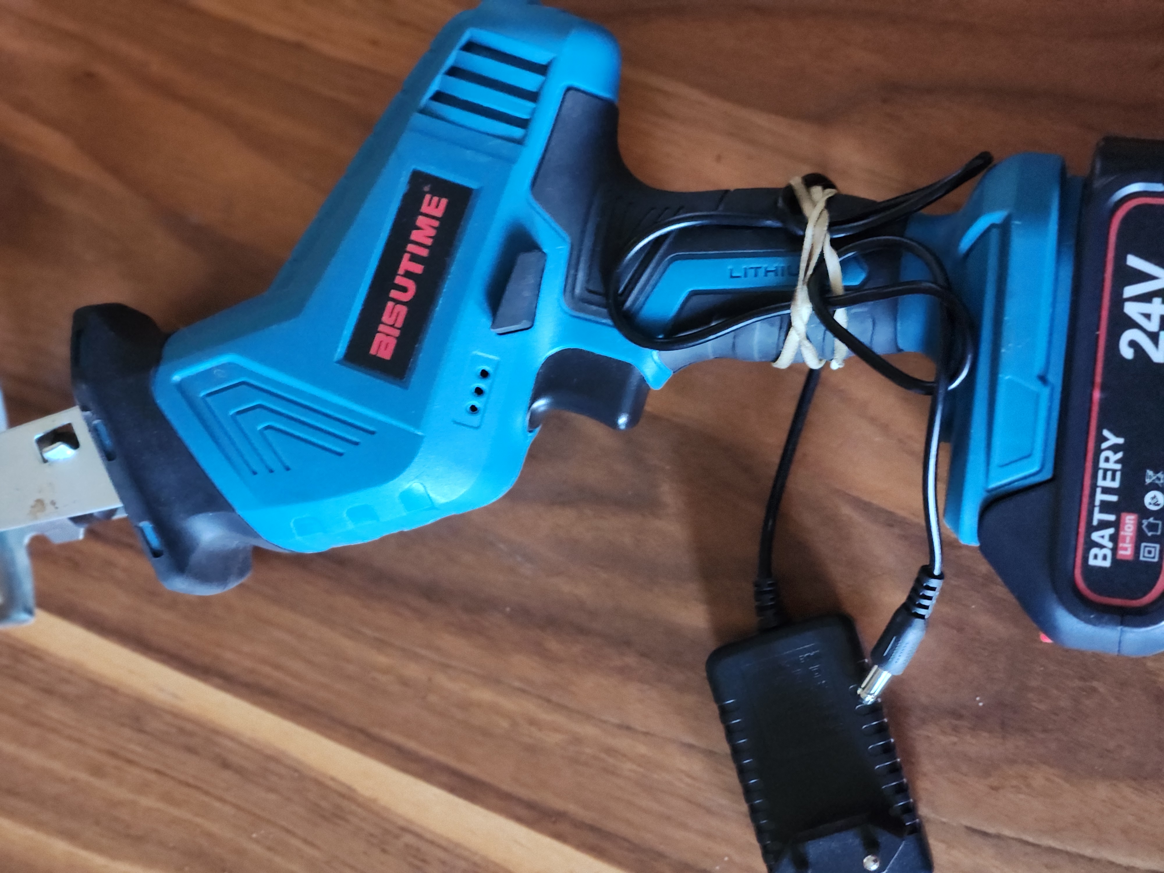 All Purpose / Reciprocating Saw Cordless for rent in Johannesburg
