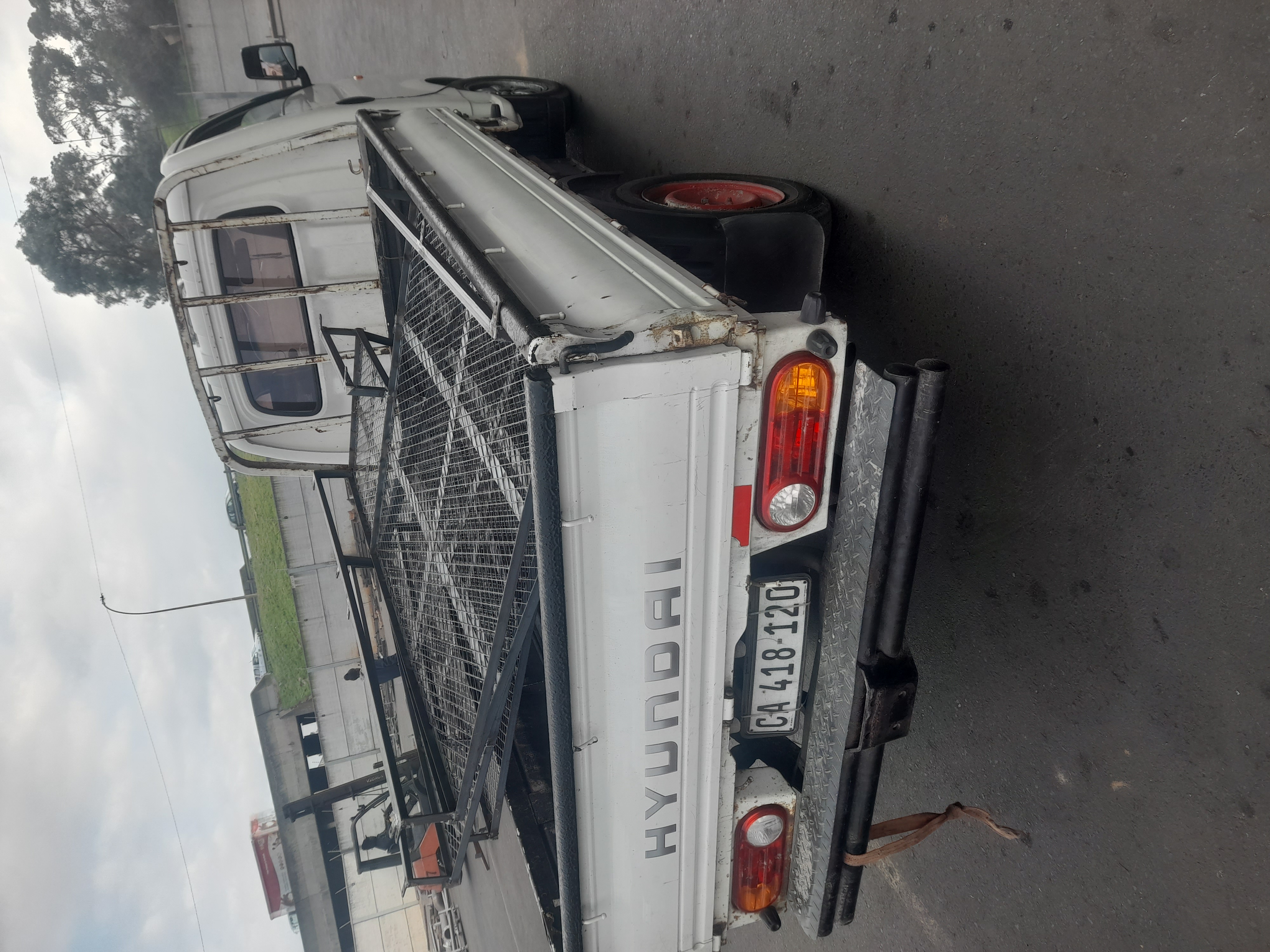 Bakkie 1 Ton (Double Cab) for rent in Cape Town
