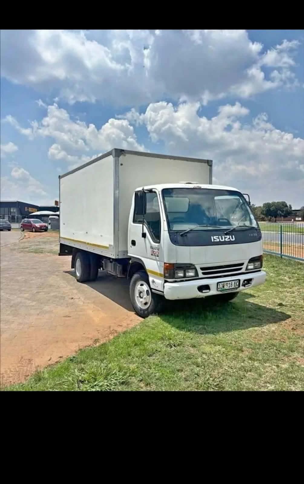 Bakkie with Canopy for rent in Pretoria