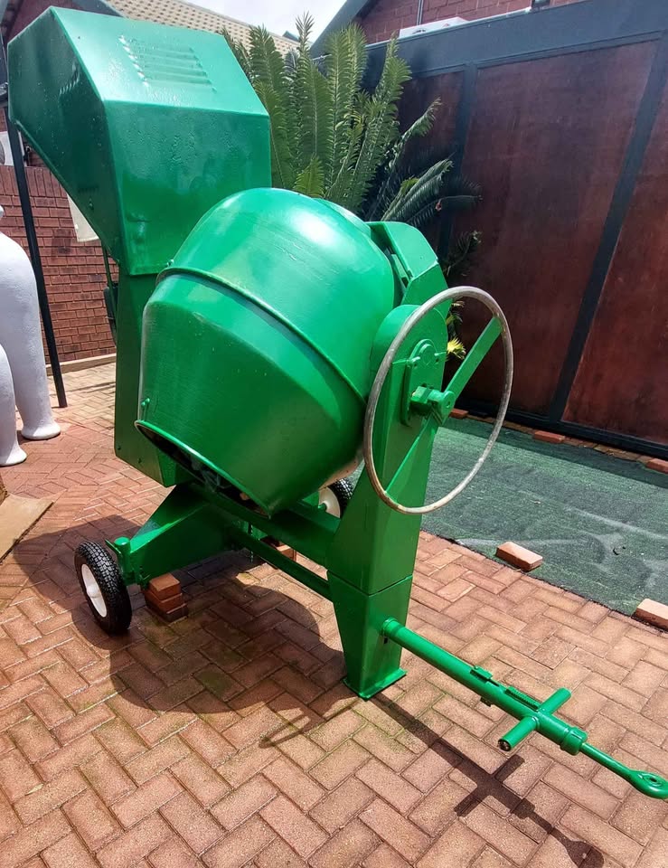 Concrete Mixer for rent in Cape Town