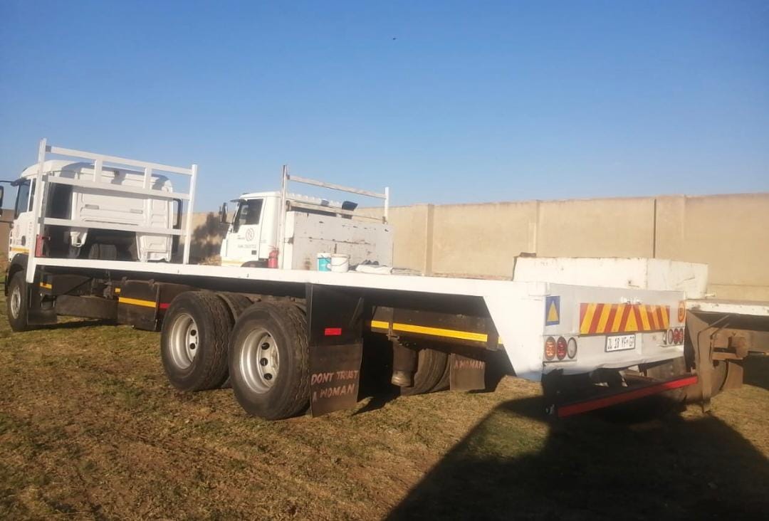 Heavy-Duty Flatbed Haulage Services for rent in Johannesburg